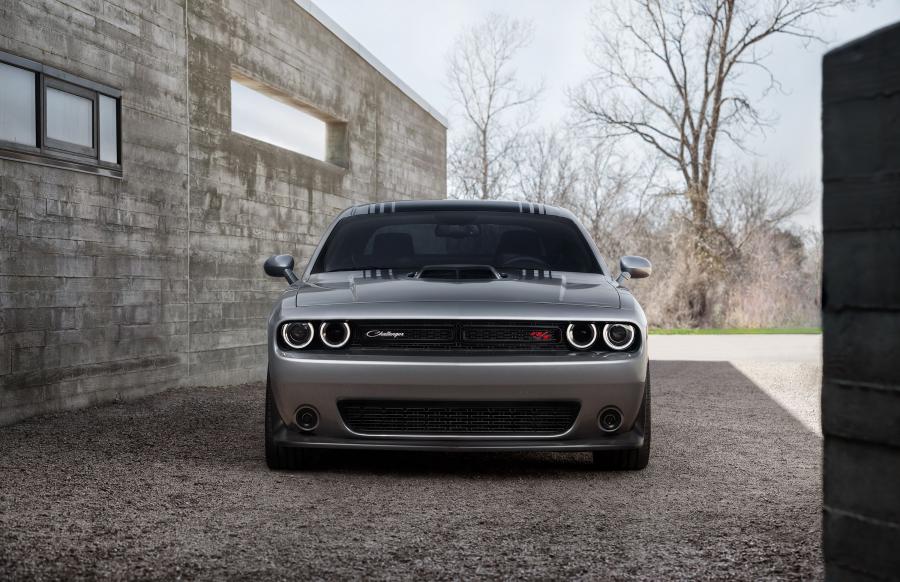  Dodge Challenger 392 Hemi Scat Pack Shaker 2015 года  (фото 33 из 51)